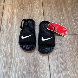Toddler Nike sandals